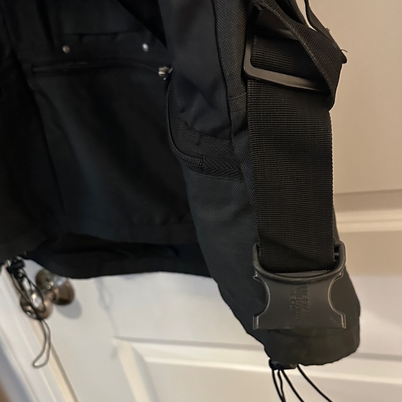 The North Face STEEP TECH Black Jacket - Picture 11 of 16